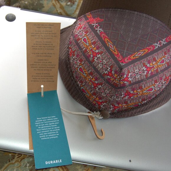 prAna | Women's Red La Viva Truckers Hat Snap-back One Size Fits All NWT (RARE) - Picture 6 of 13